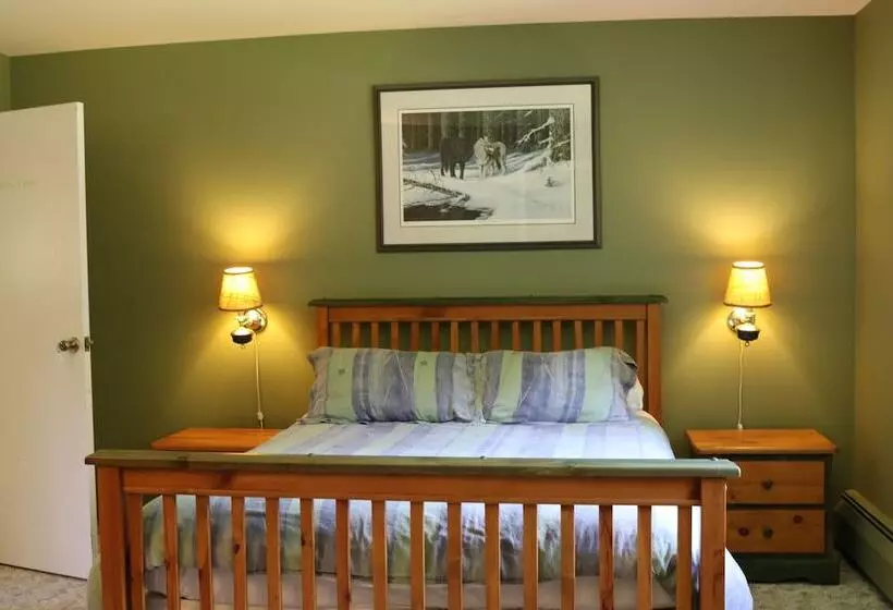ベッドアンドブレックファースト Mulvehill Creek Wilderness Inn