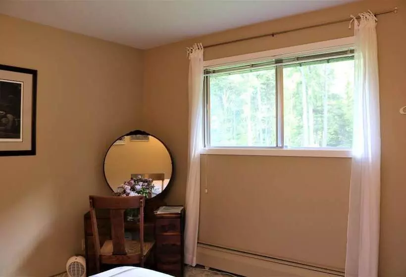 ベッドアンドブレックファースト Mulvehill Creek Wilderness Inn