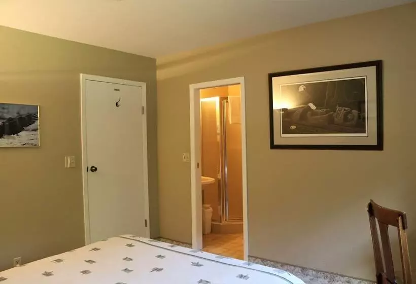 ベッドアンドブレックファースト Mulvehill Creek Wilderness Inn