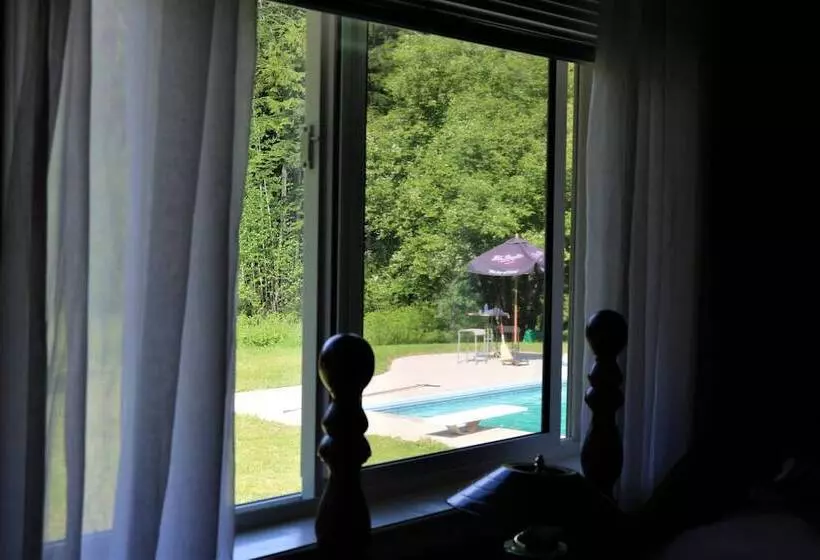 ベッドアンドブレックファースト Mulvehill Creek Wilderness Inn