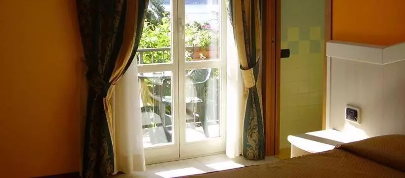 هتل Albergo Bel Soggiorno