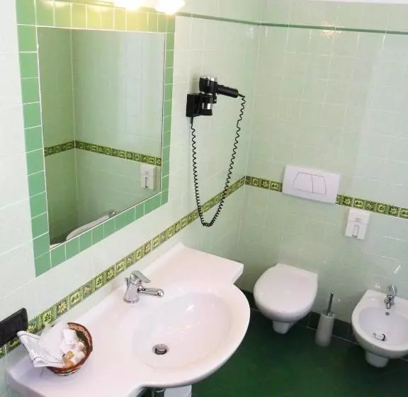 هتل Albergo Bel Soggiorno