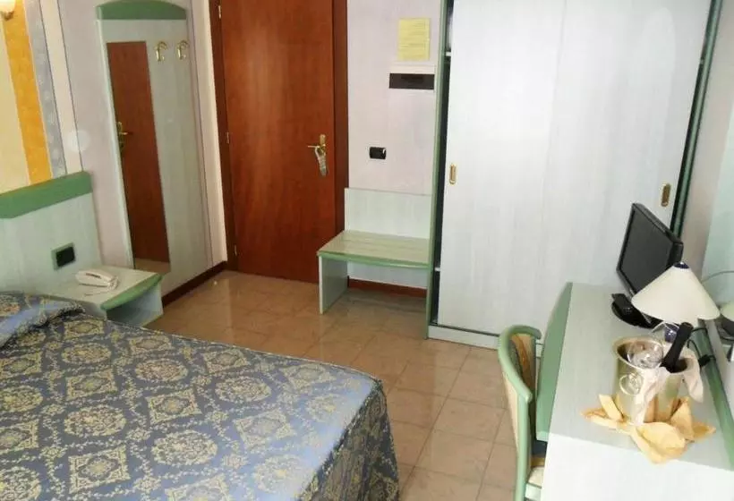 هتل Albergo Bel Soggiorno