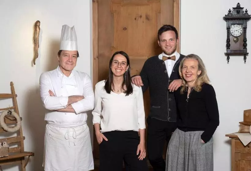 ホテル Ansitz Fonteklaus