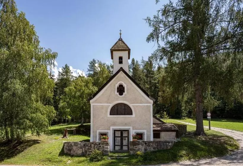 ホテル Ansitz Fonteklaus