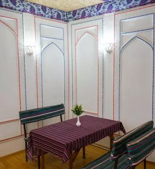 هتل Little Bukhara
