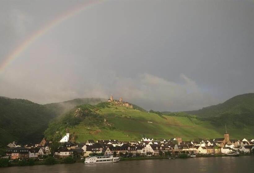 Hotel Panoramacafé Kattenes