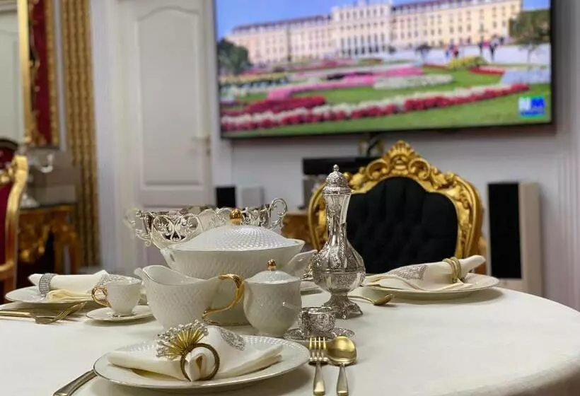 Hotel President Luxury