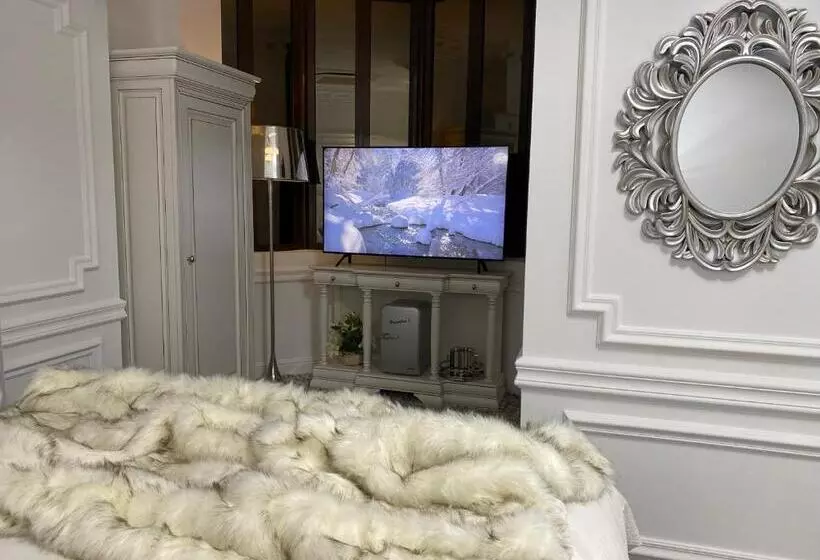 Hotel President Luxury