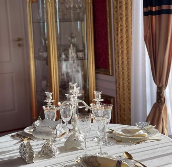 ホテル President Luxury