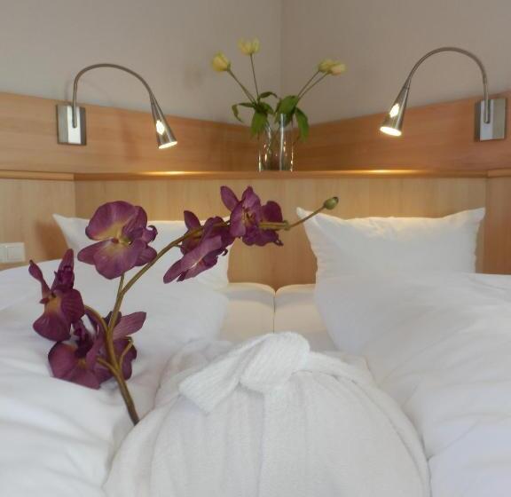 فندق & Restaurant Karpfen