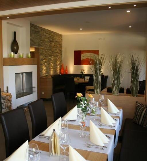 فندق & Restaurant Karpfen