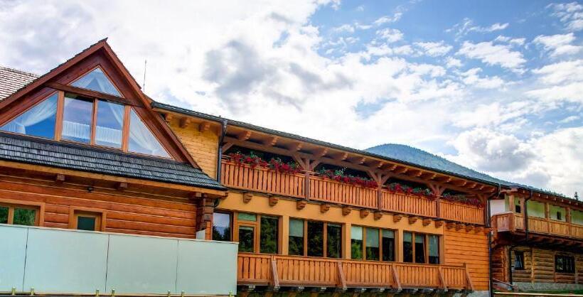 ホテル Strachanovka   Jánska Koliba