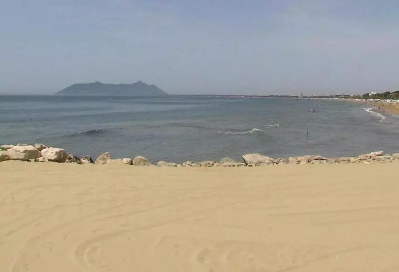 ホテル Telma