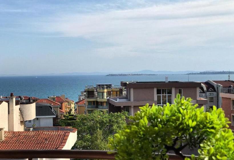 پانسیون Guest House Val And Kate