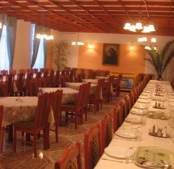 Majatalo Mater Salvatoris House