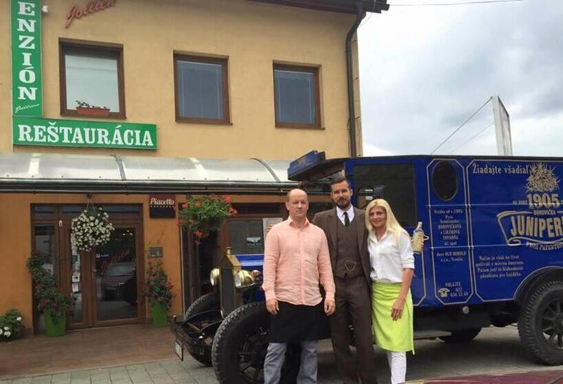 פנסיון Penzion Jollien