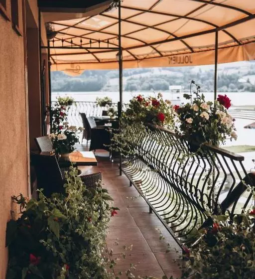 ペンション Penzion Jollien