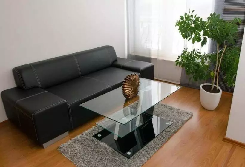 ペンション Penzion Jollien