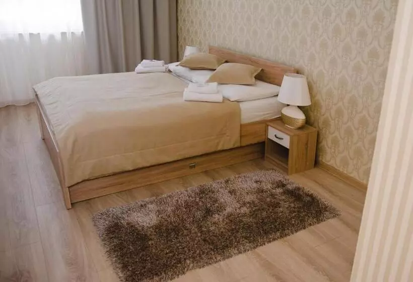 ペンション Penzion Jollien