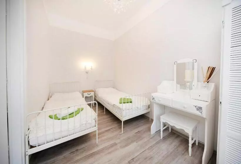 ペンション öreg Malom Apartmanház
