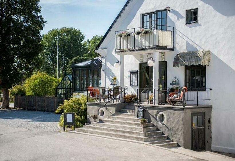 פנסיון Smakrike Krog & Logi