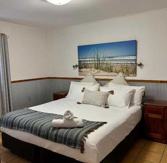 The Oasis At One Mile Beach