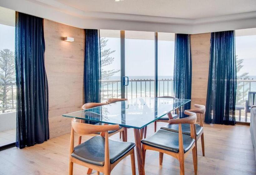 The Rocks Resort   Official