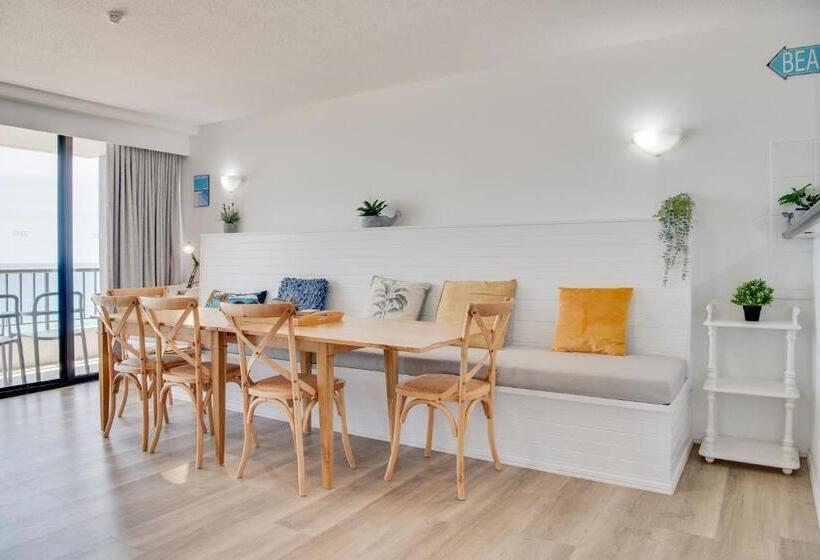 The Rocks Resort   Official