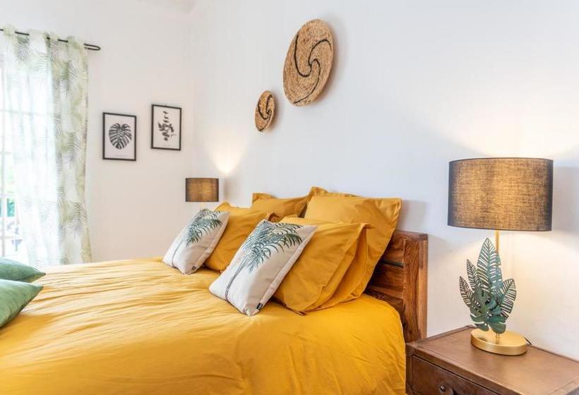 Bed and Breakfast Le Mas De La Source