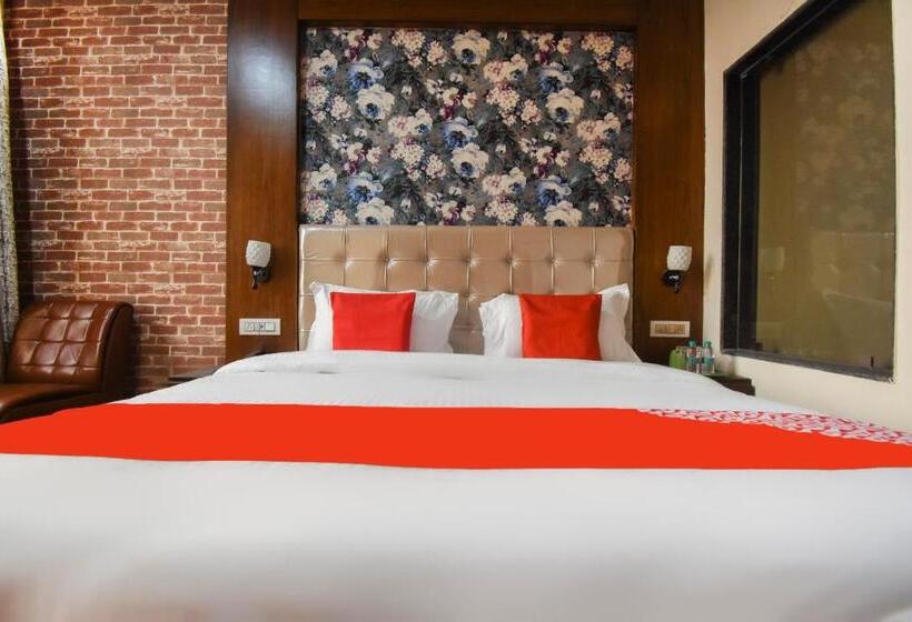 酒店 Collection O Red Paradise