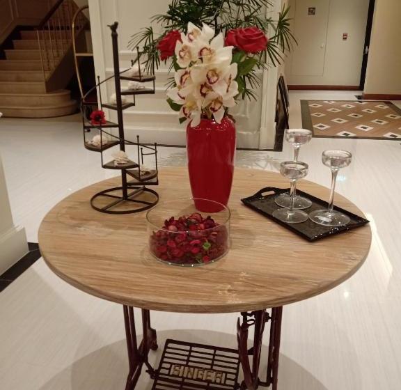 هتل Suggati Mawlamyaing