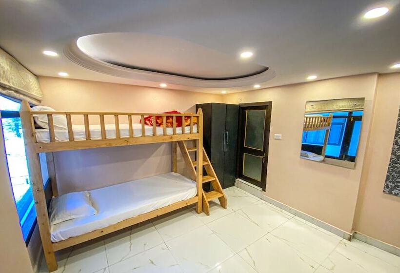 בית מלון כפרי Ahr Windsor The Mall Shimla