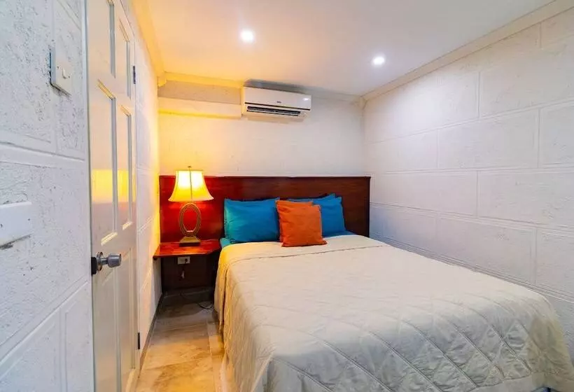 پانسیون Blr Beach Resort
