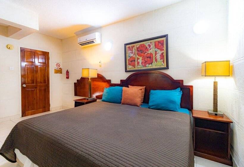 پانسیون Blr Beach Resort