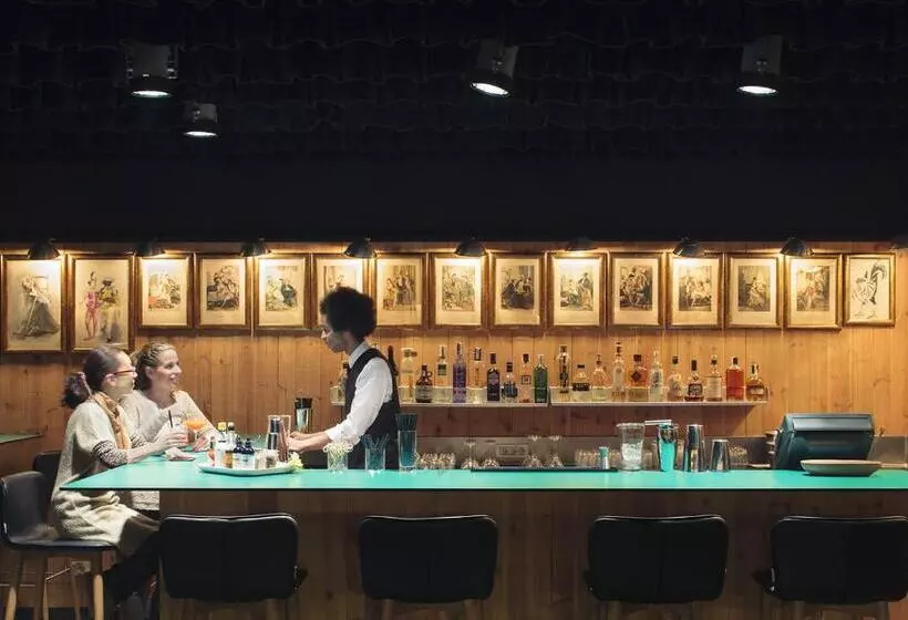 Отель Casa Camper Barcelona