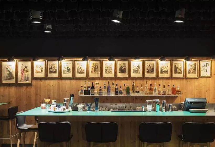 Отель Casa Camper Barcelona