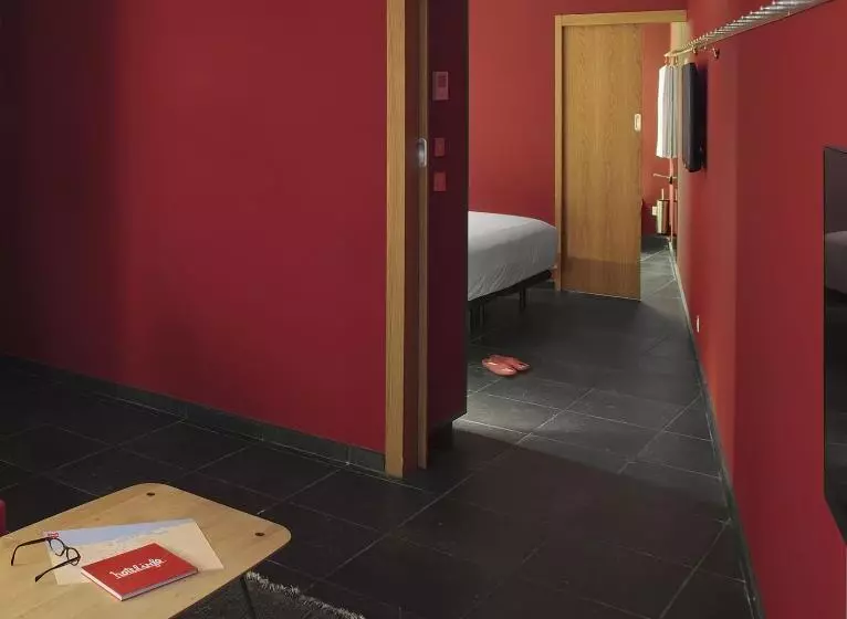 Отель Casa Camper Barcelona