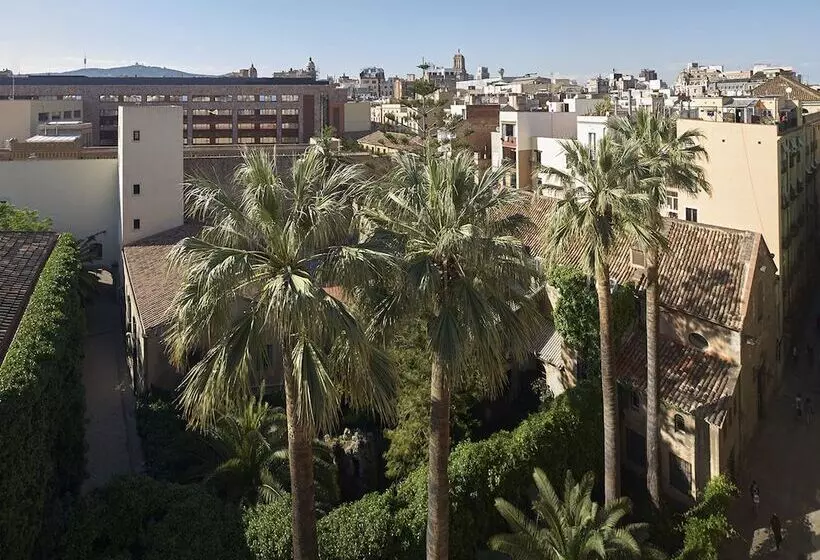 Отель Casa Camper Barcelona