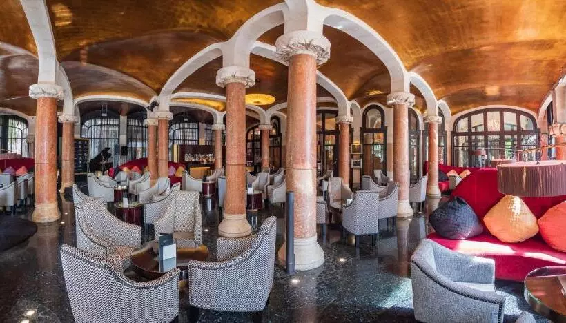 Hotel Casa Fuster G.l Monumento