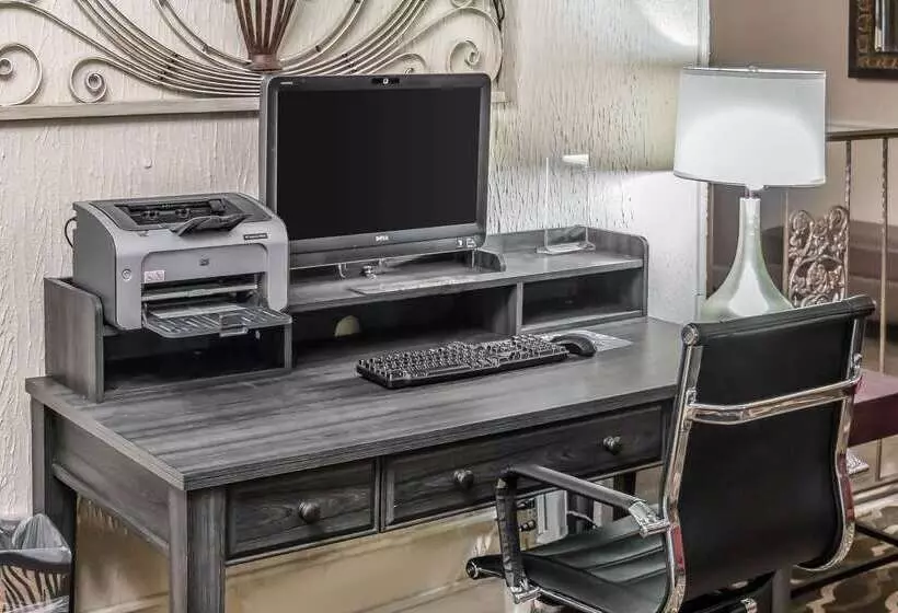 Отель Comfort Inn