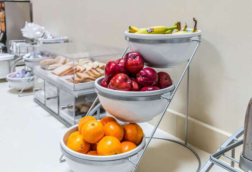 فندق Comfort Inn