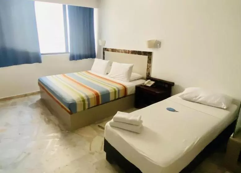 ホテル Costa Del Sol