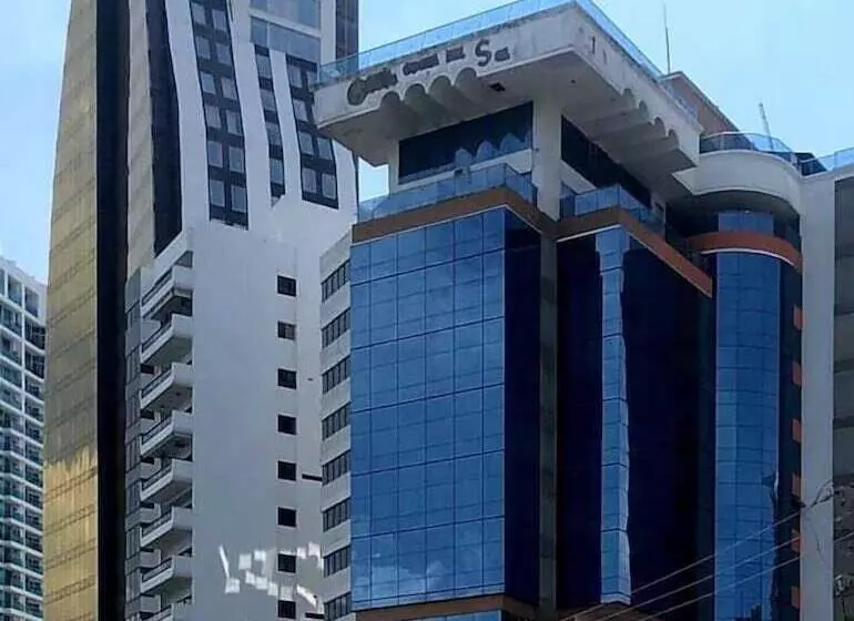 ホテル Costa Del Sol