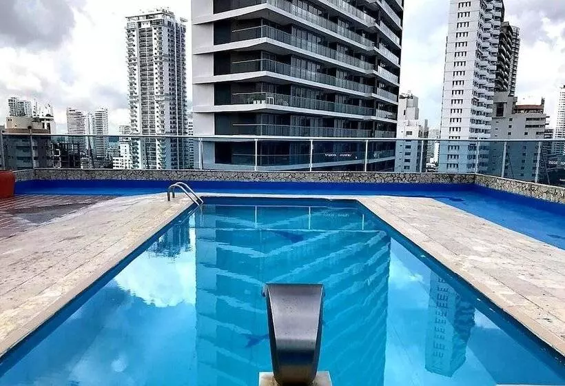 ホテル Costa Del Sol