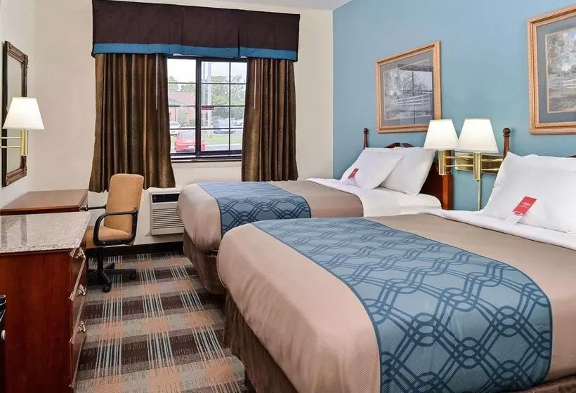酒店 Econo Lodge Inn & Suites