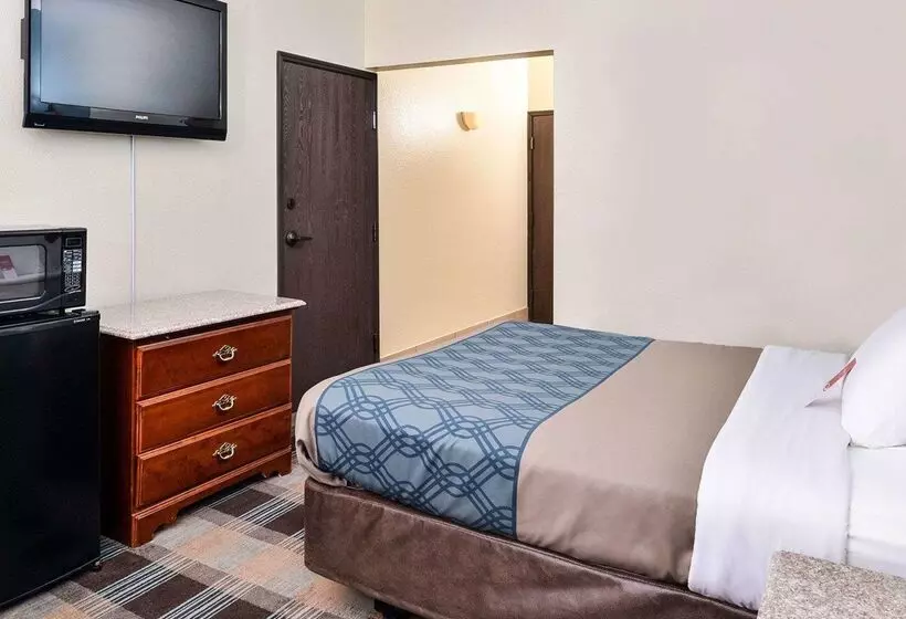 酒店 Econo Lodge Inn & Suites