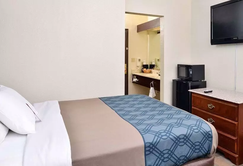 酒店 Econo Lodge Inn & Suites