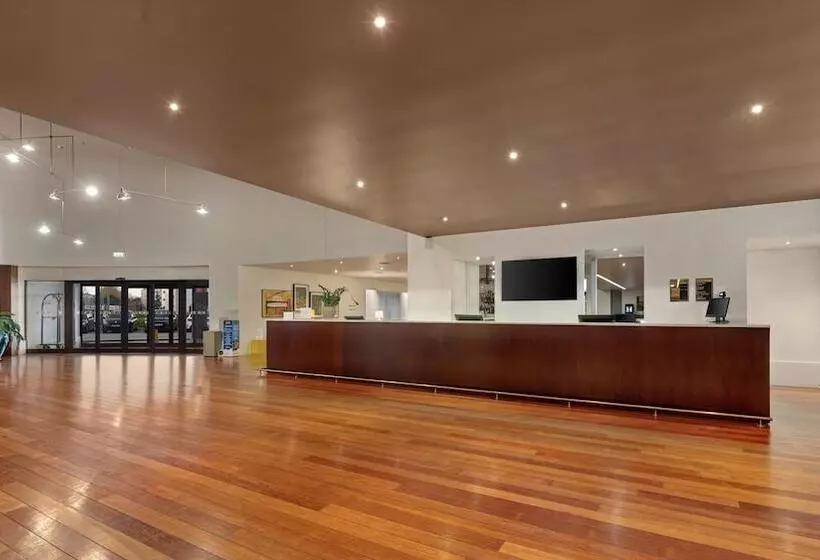 Отель Holiday Inn Porto Gaia, An Ihg