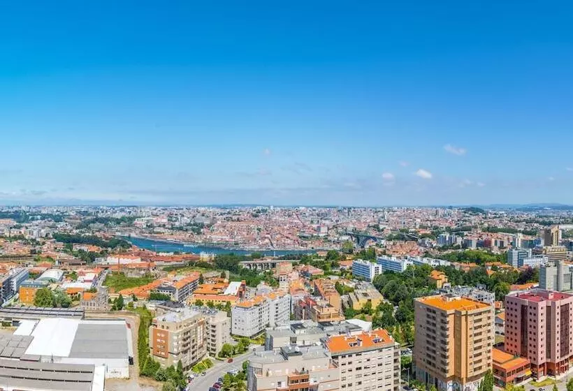 Отель Holiday Inn Porto Gaia, An Ihg